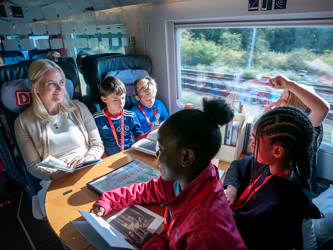   Children’s books were the theme of the literary train tour between Berlin and Cologne. Photo: Heiko Junge / NTB scanpix